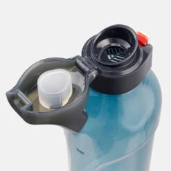 Quechua Gourde Rando MH500 Bouchon Ouverture Rapide 1,2 Litre Plastique (Ecozen®) Bleu 20 Quechua Gourde Rando MH500 Bouchon Ouverture Rapide 1,2 Litre Plastique (Ecozen®) Bleu -Camping Boutique gourde rando mh500 bouchon ouverture rapide 12 litre plastique ecozen bleu 8
