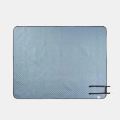 Quechua Plaid Couverture Confort Pour Pique Nique Et Camping - 170 X 140 Cm -Camping Boutique plaid couverture confort pour pique nique et camping 170 x 140 cm 2